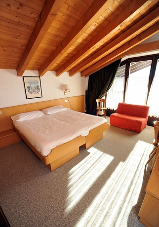 Imagen de la habitación del Hotel Derby, Bormio. Foto 13