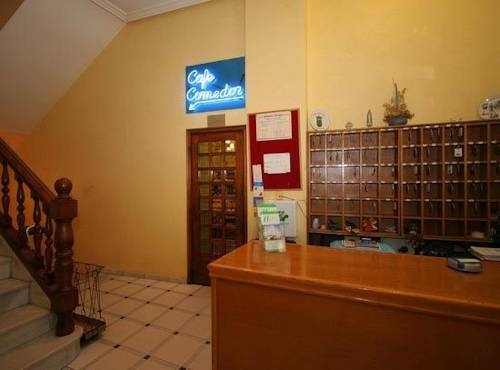 Imagen general del Hotel Derby, Carballiño. Foto 5