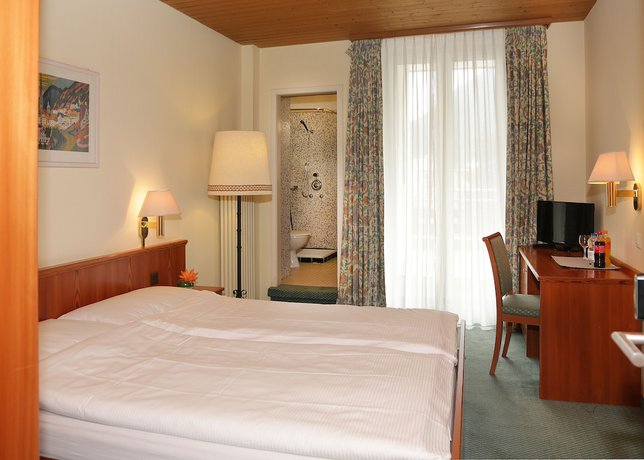 Imagen de la habitación del Hotel Derby Davos. Foto 17