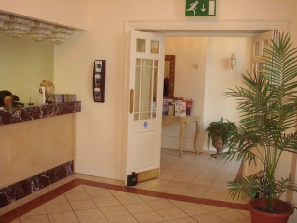 Imagen general del Hotel Derby Hotel Kensington. Foto 3