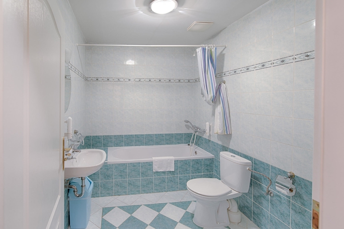 Imagen de la habitación del Hotel Derby, KARLOVY VARY. Foto 4