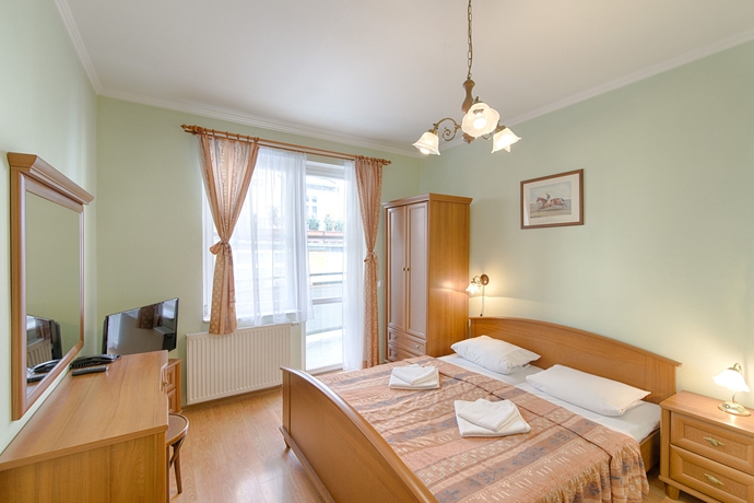 Imagen de la habitación del Hotel Derby, KARLOVY VARY. Foto 10