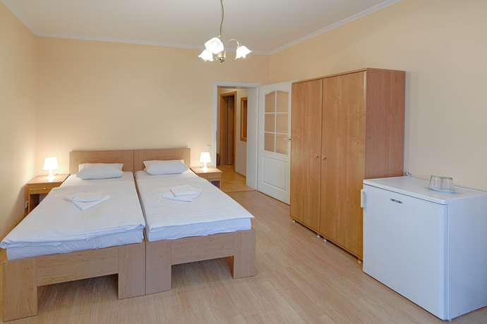 Imagen de la habitación del Hotel Derby, KARLOVY VARY. Foto 13