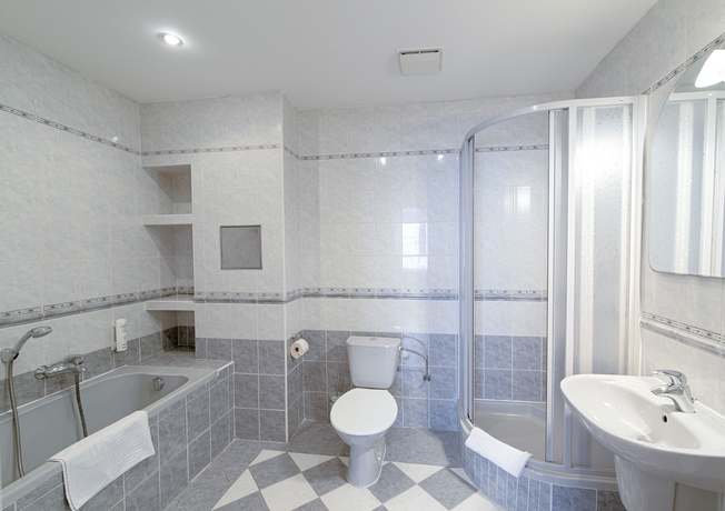 Imagen de la habitación del Hotel Derby, KARLOVY VARY. Foto 14