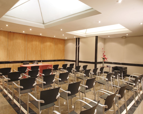 Imagen de los interiores del Hotel Derby, LA DIAGONAL. Foto 13