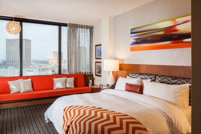 Imagen de la habitación del Hotel Derek. Foto 5