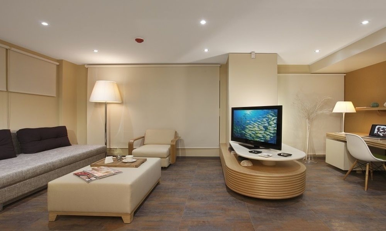 Imagen de la habitación del Hotel Deris Bosphorus Lodge. Foto 12