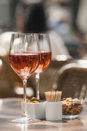 Imagen del bar/restaurante del Hotel Derlon Maastricht. Foto 4