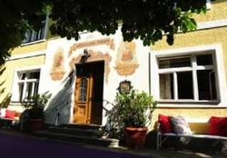Imagen general del Hotel Dermuth. Foto 4