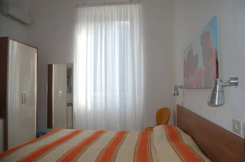 Imagen de la habitación del Hotel Derna. Foto 5