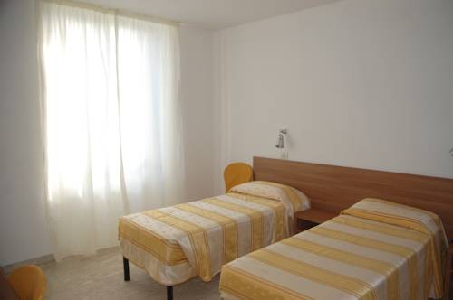 Imagen de la habitación del Hotel Derna. Foto 6