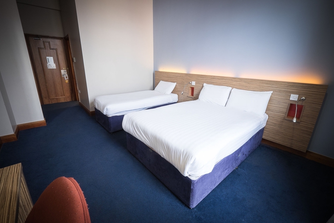 Imagen de la habitación del Hotel Derry Travelodge. Foto 7