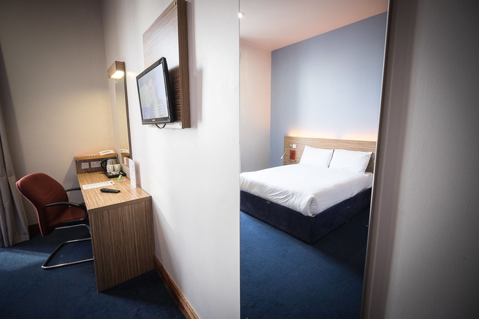 Imagen de la habitación del Hotel Derry Travelodge. Foto 8