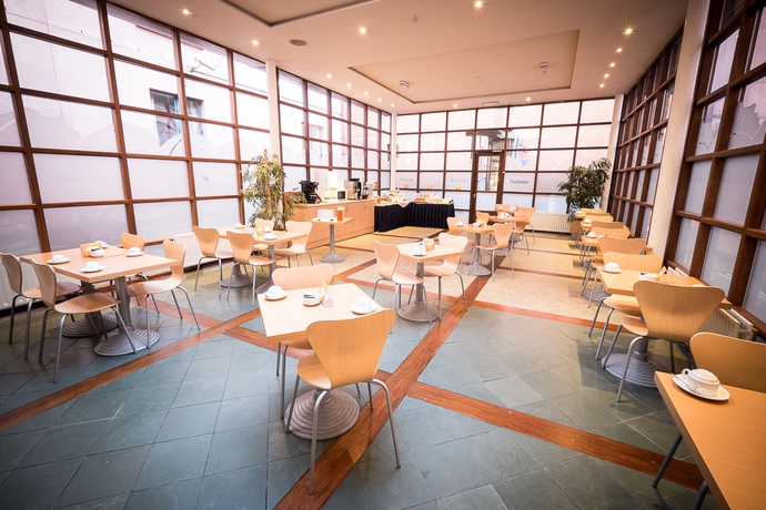 Imagen del bar/restaurante del Hotel Derry Travelodge. Foto 4