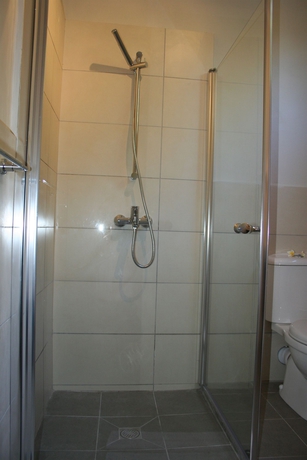 Imagen de la habitación del Hotel Des 2 Mondes. Foto 10