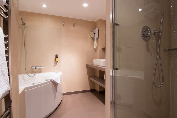 Imagen de la habitación del Hotel Des 3 Vallées. Foto 8