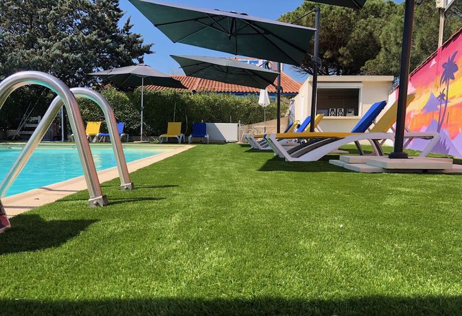 Imagen de la piscina del Hotel Des 4 Vents. Foto 16