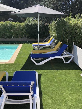 Imagen de la piscina del Hotel Des 4 Vents. Foto 18