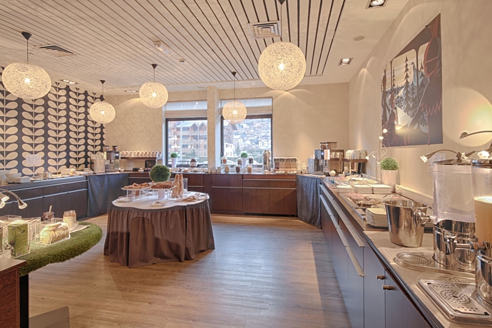 Imagen del bar/restaurante del Hotel Des Aiglons Chamonix. Foto 4