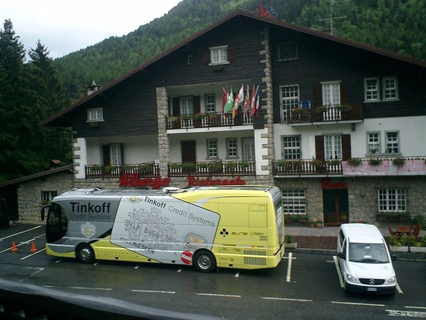 Imagen general del Hotel Des Alpes, Castione Della Presolana. Foto 1