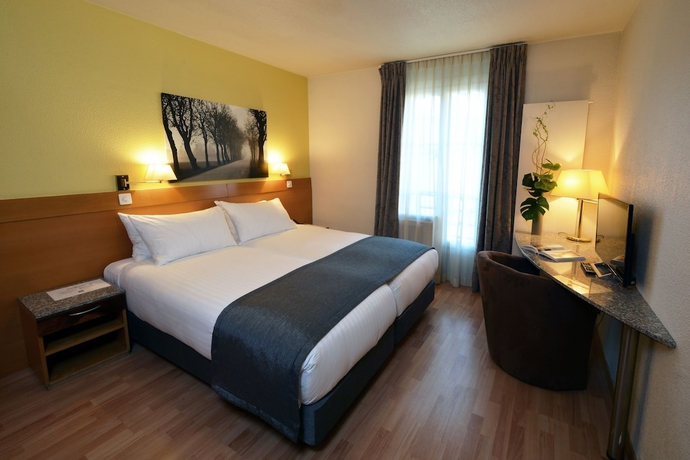 Imagen de la habitación del Hotel Des Alpes, Ginebra. Foto 7