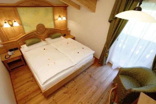 Imagen de la habitación del Hotel Des Alpes, Soraga. Foto 9