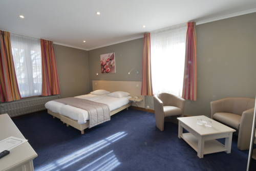 Imagen de la habitación del Hotel Des Ardennes. Foto 9