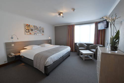 Imagen de la habitación del Hotel Des Ardennes. Foto 11