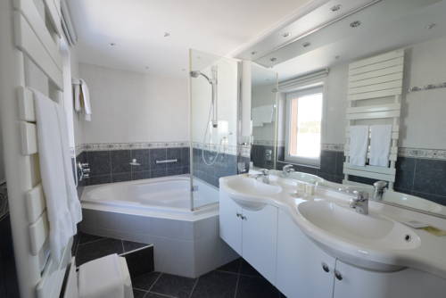 Imagen de la habitación del Hotel Des Ardennes. Foto 14