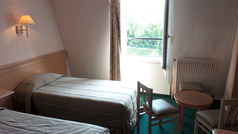 Imagen de la habitación del Hotel Des Arènes. Foto 6