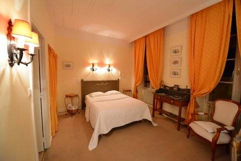 Imagen de la habitación del Hotel Des Artistes, TARASCON. Foto 3
