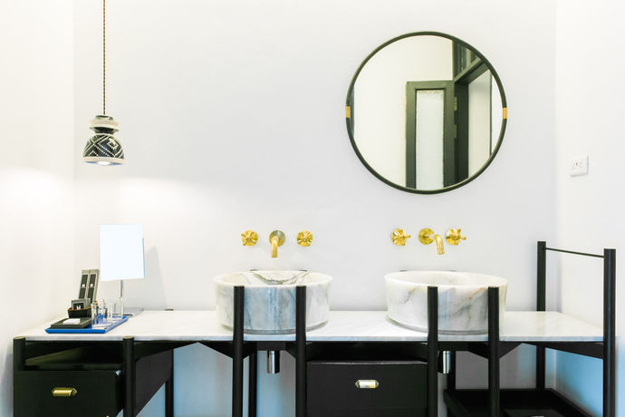 Imagen de la habitación del Hotel Des Artists Ping Silhouette. Foto 9