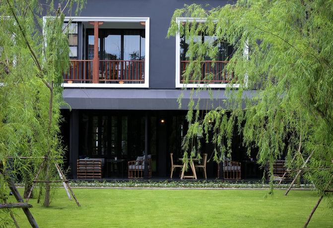 Imagen de los exteriores del Hotel Des Artists Ping Silhouette. Foto 12