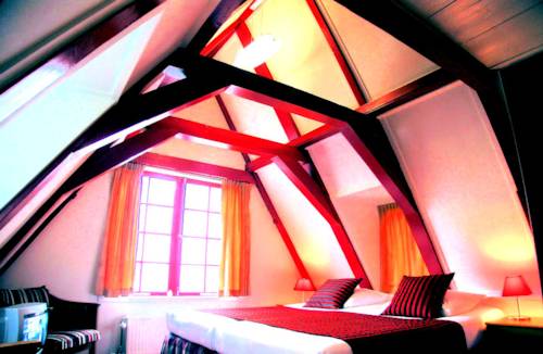 Imagen de la habitación del Hotel Des Arts, Ámsterdam. Foto 8