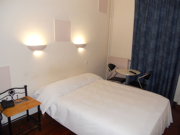 Imagen de la habitación del Hotel Des Arts Bastille. Foto 6