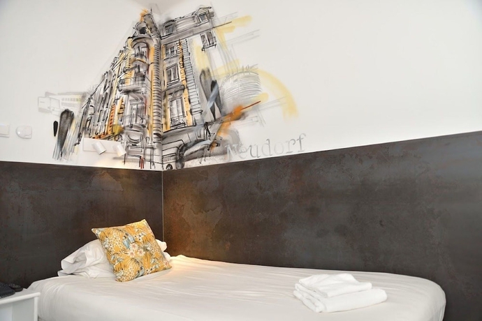 Imagen de la habitación del Hotel Des Arts, Estrasburgo. Foto 6