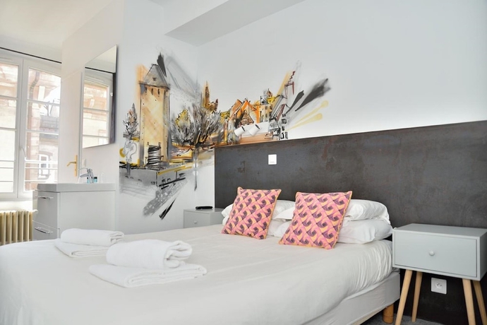 Imagen de la habitación del Hotel Des Arts, Estrasburgo. Foto 15