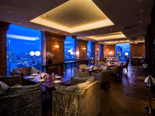 Imagen del bar/restaurante del Hotel Des Arts Saigon - Mgallery Collection. Foto 4