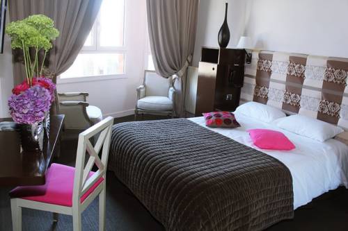 Imagen de la habitación del Hotel Des Bains, Granville. Foto 14