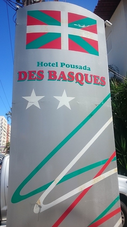 Imagen general del Hotel Des Basques. Foto 2