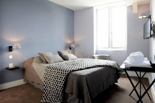 Imagen de la habitación del Hotel Des Basses Pyrénées. Foto 7