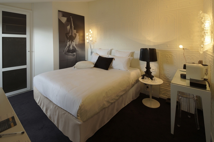 Imagen de la habitación del Hotel Des Beaux Arts. Foto 9
