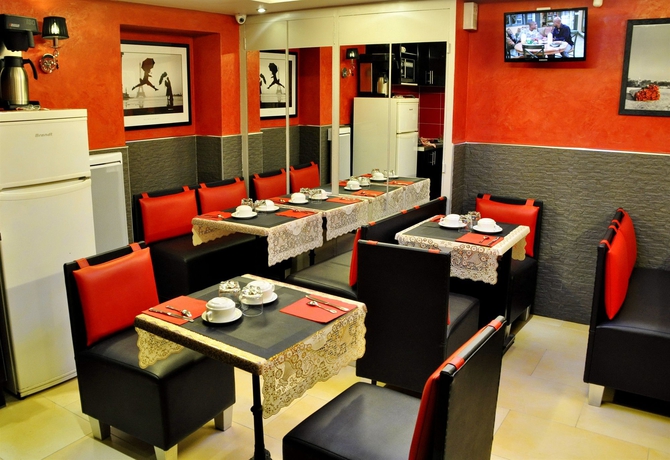 Imagen del bar/restaurante del Hotel Des Buttes Chaumont. Foto 4