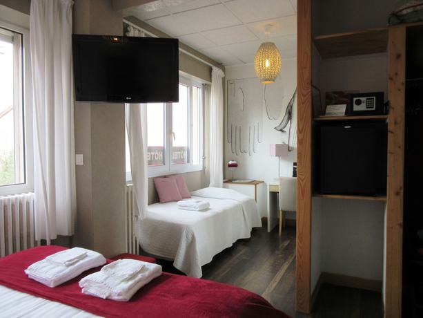 Imagen de la habitación del Hotel Des Causses. Foto 10