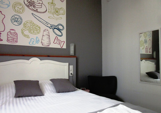 Imagen de la habitación del Hotel Des Causses. Foto 12