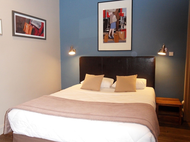 Imagen de la habitación del Hotel Des Cèdres. Foto 12