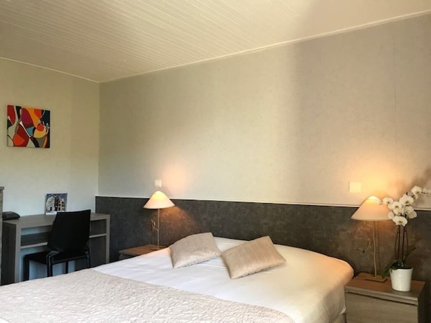 Imagen de la habitación del Hotel Des Chazes. Foto 9
