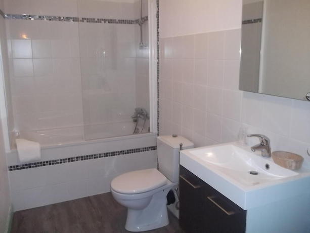 Imagen general del Hotel Des Côtes De Meuse. Foto 4