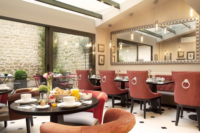 Imagen del bar/restaurante del Hotel Des Comédies. Foto 2