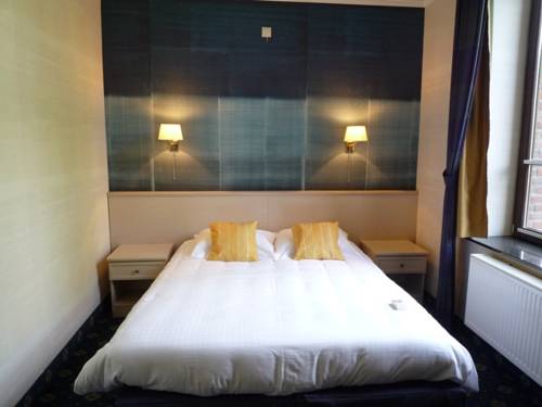 Imagen de la habitación del Hotel Des Comtes Durbuy. Foto 9